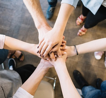 Reussitecours64, c'est une équipe pédogique soudée pour vous donner le meilleur de ce que la formation propose!