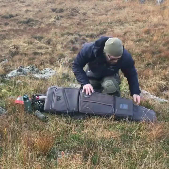 Thumbnail: ULFHEDNAR GUNCOVER W/BACKPACK STRAPS