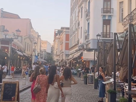 Dining in Ladadika, Thessaloniki