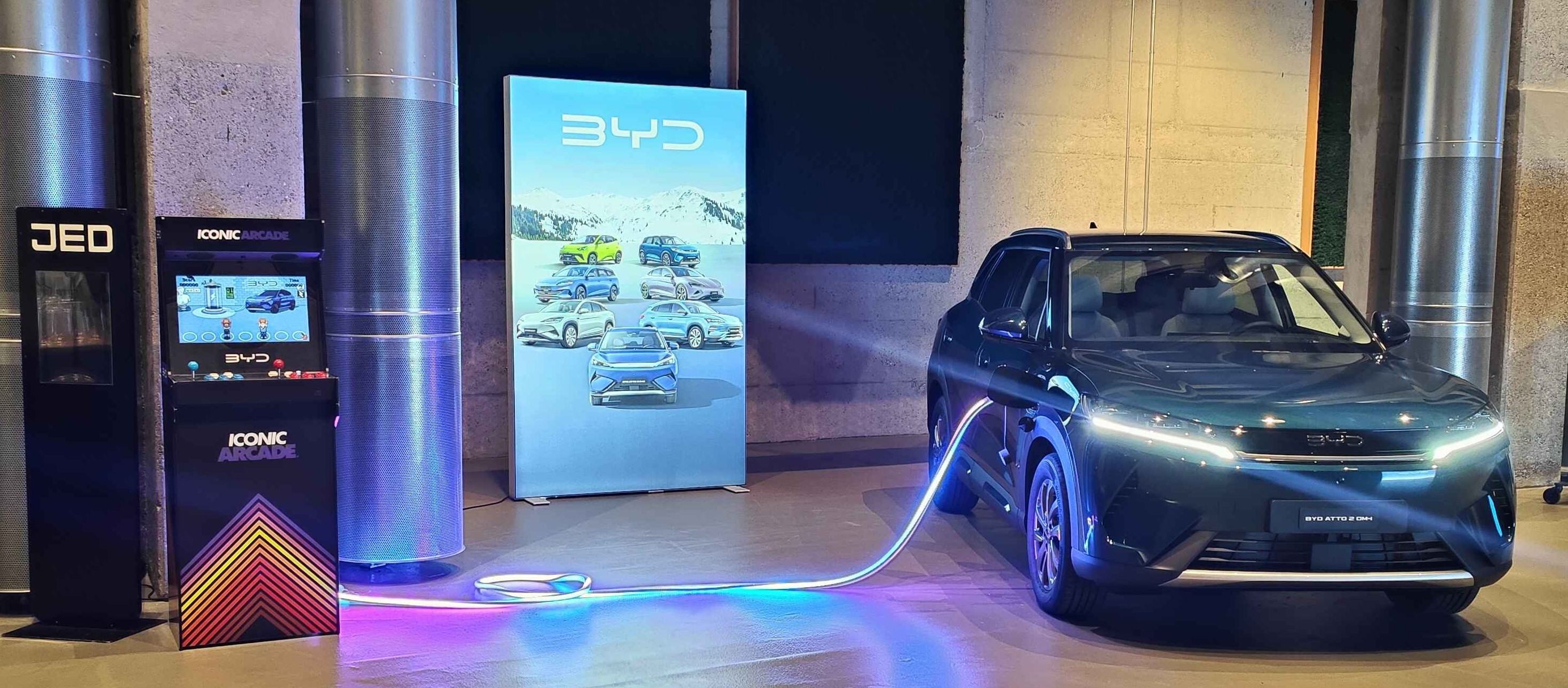 Visuel de l'événement à Zurich pour le lancement de la nouvelle voiture BYD