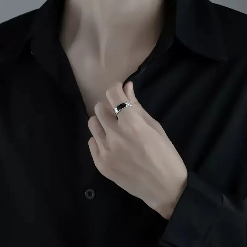 Thumbnail: Dragon Pattern Silver Ring for Men