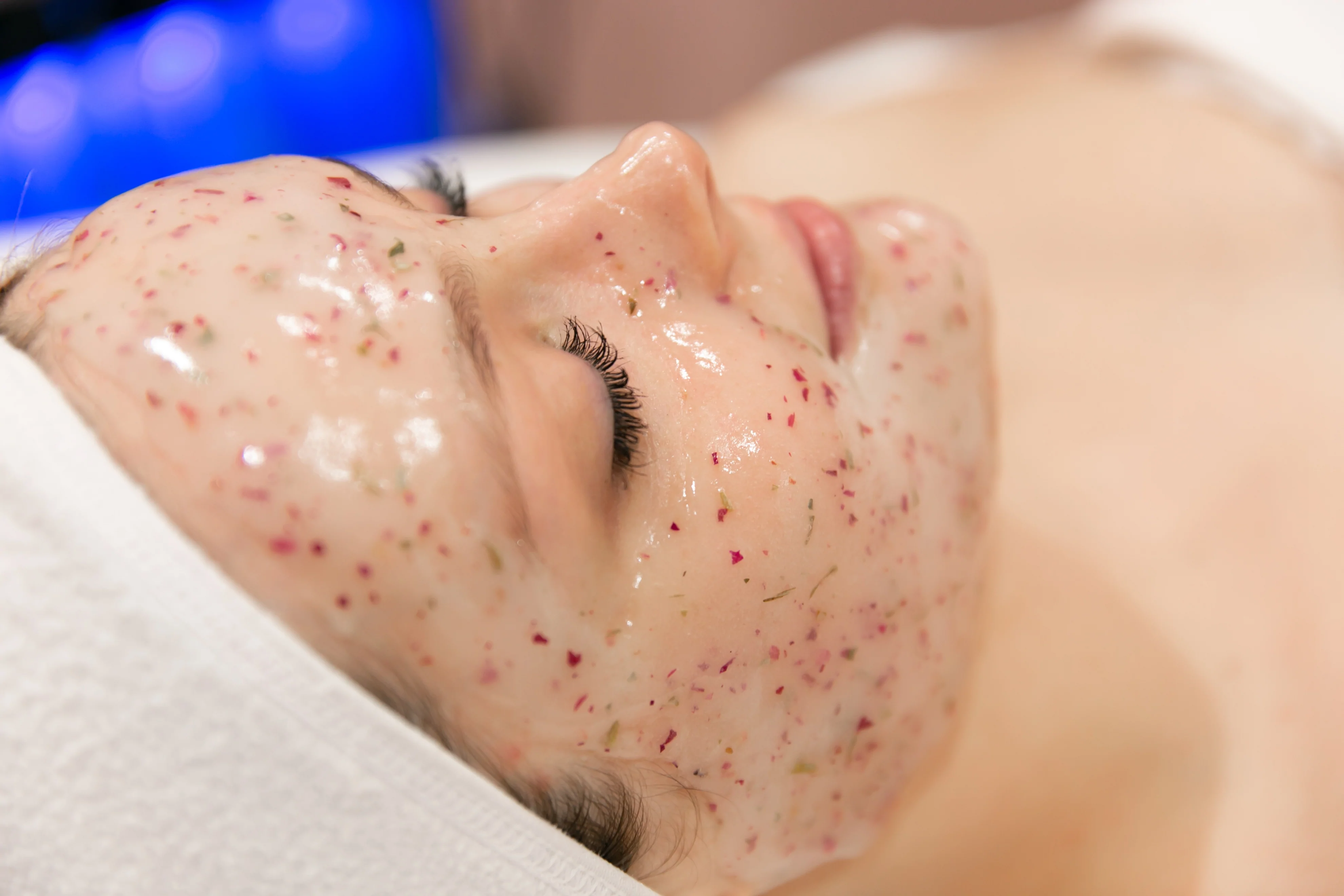 Hydrojelly_Dermaplaning_4.webp