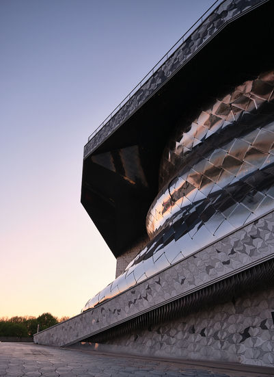 philharmonie de paris heure bleue nid d'oiseaux
