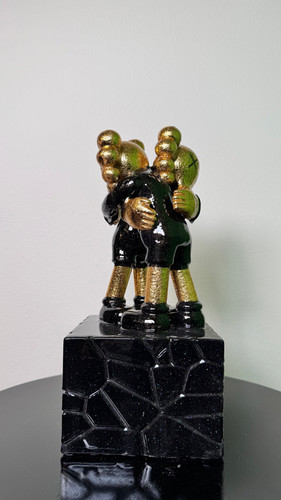 KAWS TOGETHER | Hypnotiq Xperience KAWS TOGETHER | Hypnotiq Xperience