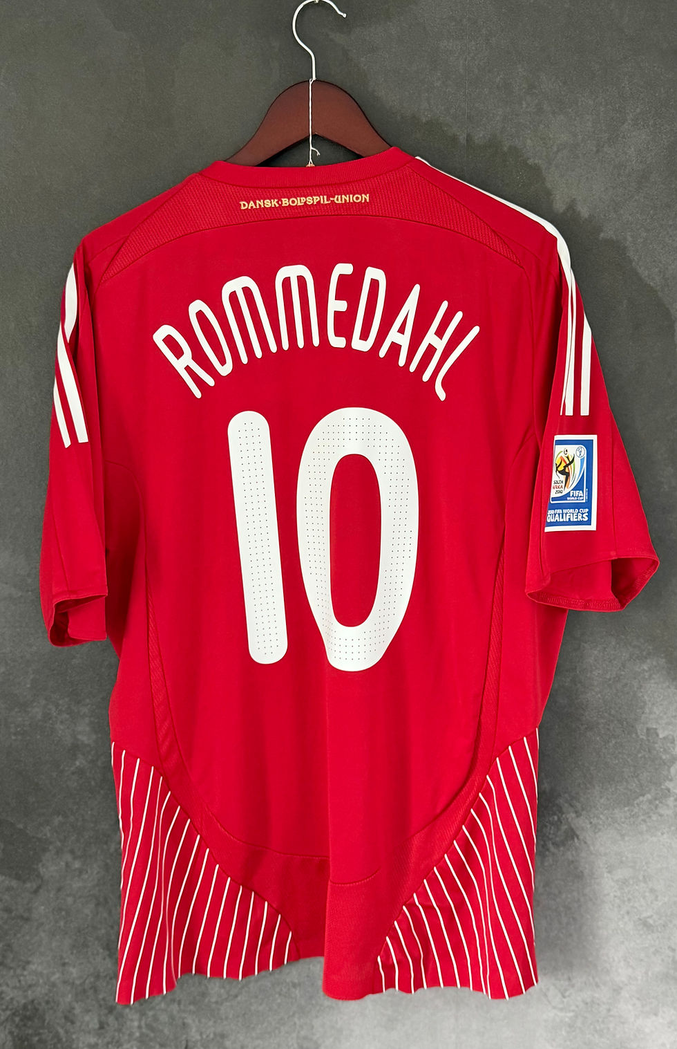Miniature :  Denmark 2008 Home ROMMEDAHL 10 XL 9/10 Player Version