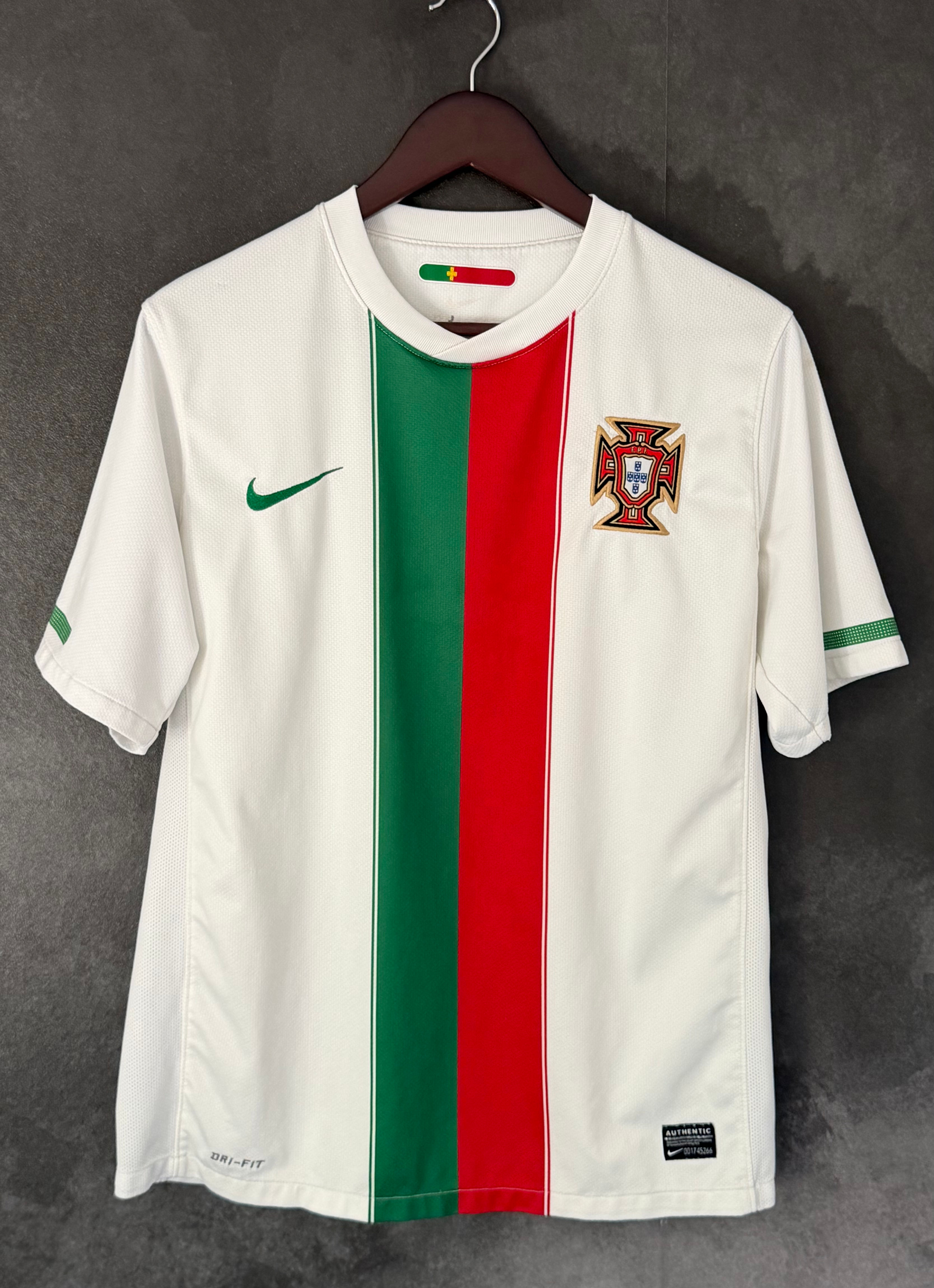 Portugal 2010 Away RONALDO 7 Medium 9/10