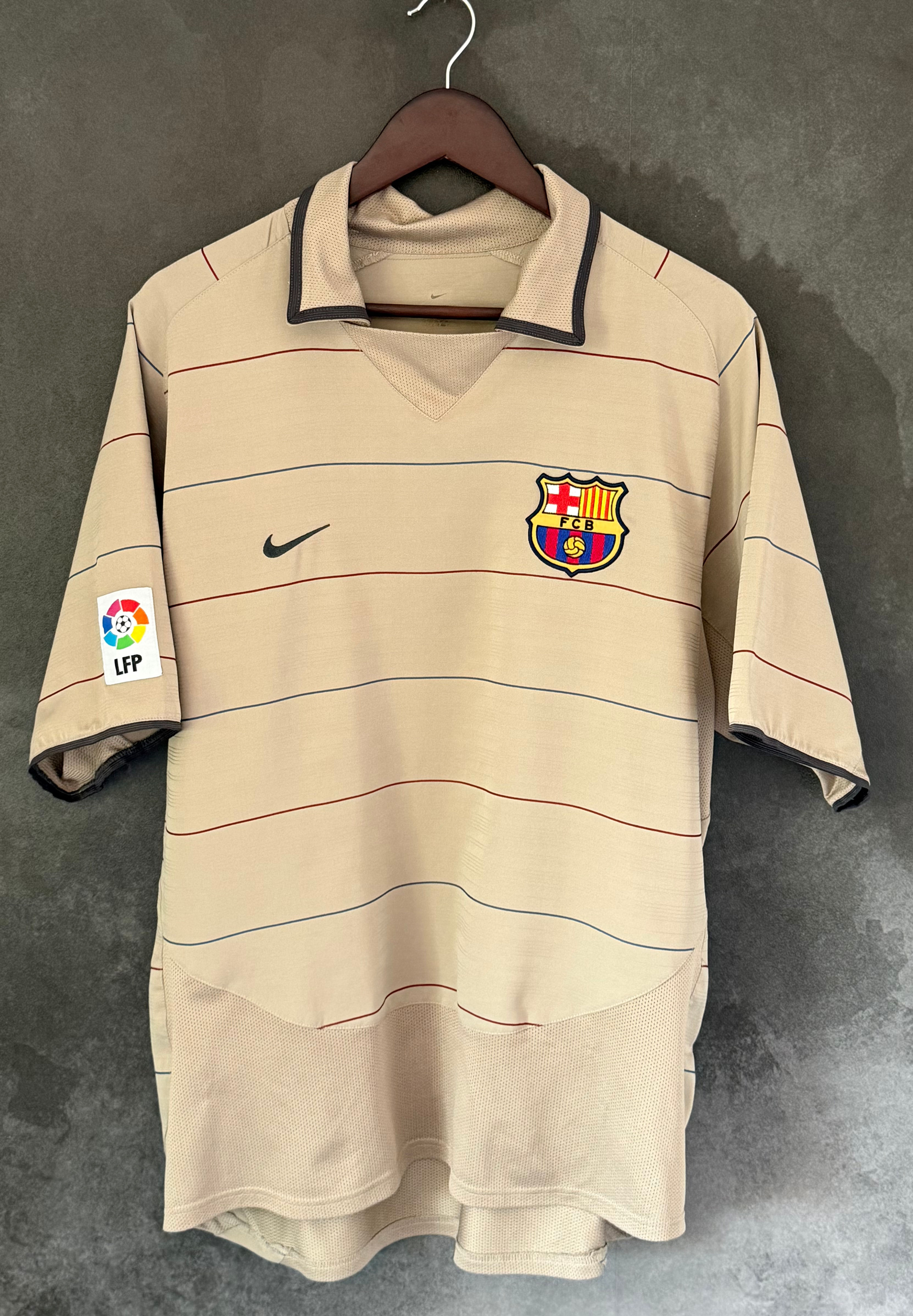 FC Barcelona 2003/04 Away RONALDINHO 10 Large 9/10