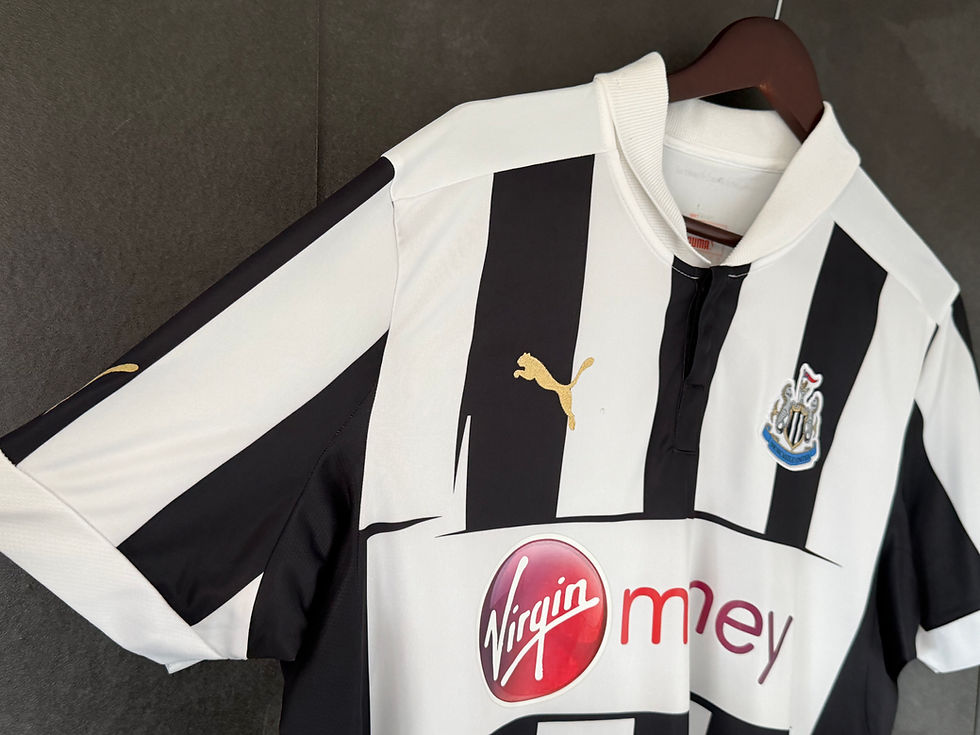 Miniature : Newcastle United 2012/13 Home COLOCCINI 2 Large 8/10