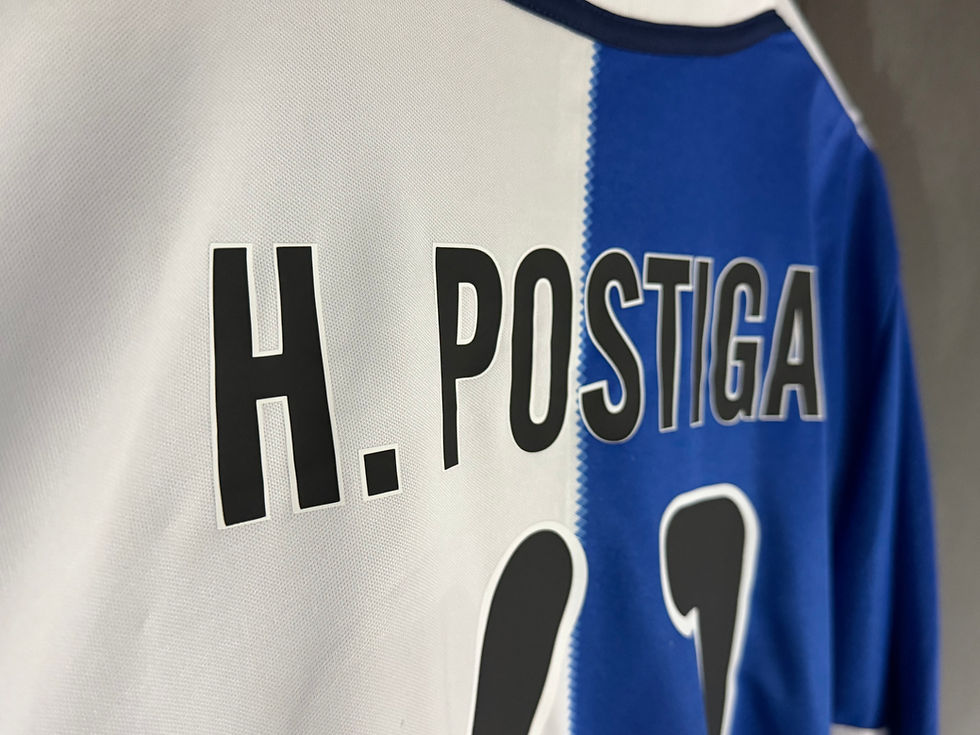 Thumbnail: FC Porto 2001/02 Home H.POSTIGA 41 Large 7/10