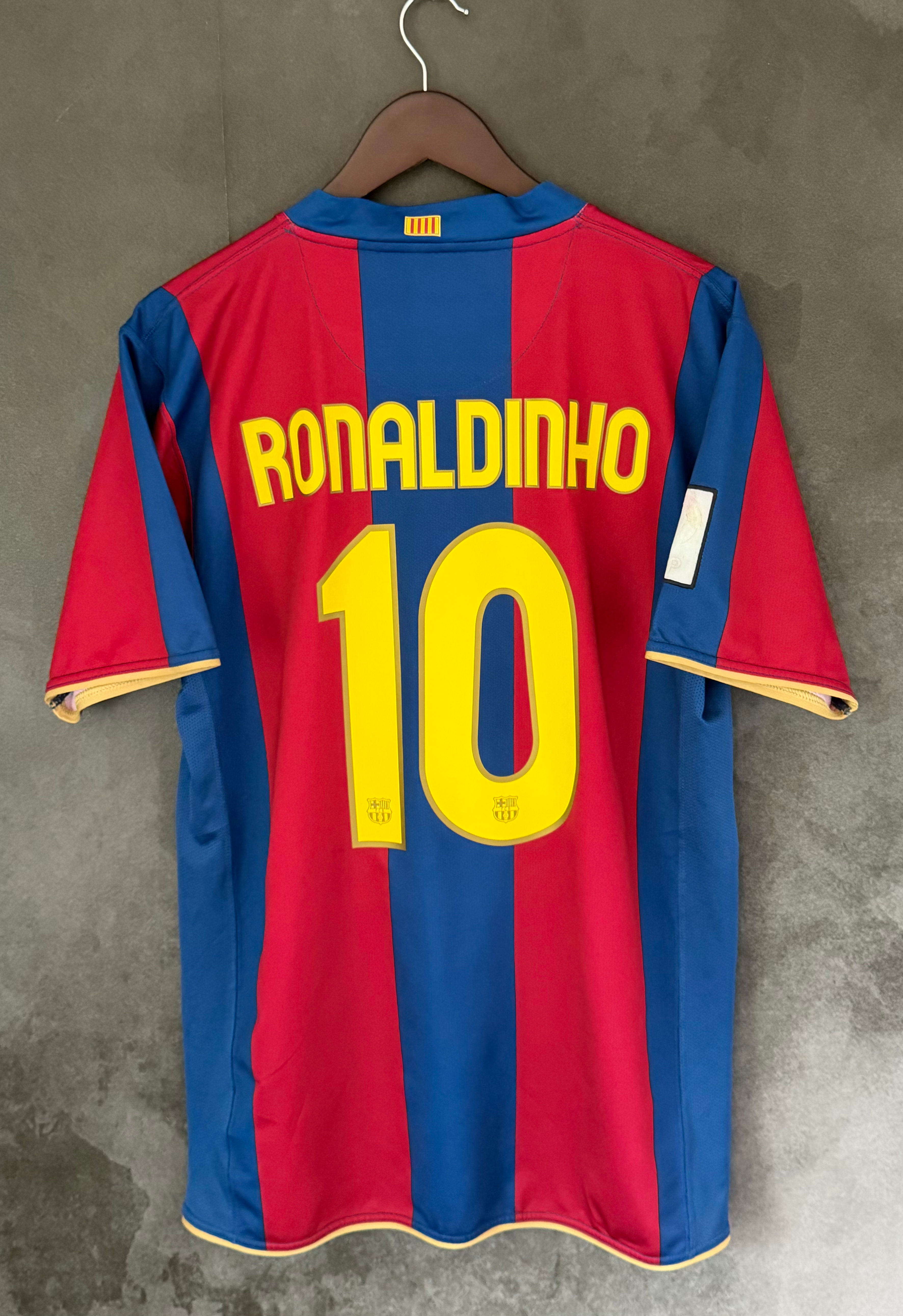 FC Barcelona 2007/08 Home RONALDINHO 10 Large 7/10