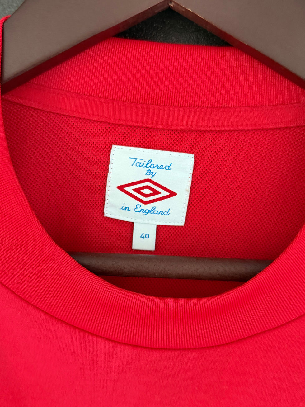 Thumbnail: England 2010 Away Medium 8/10