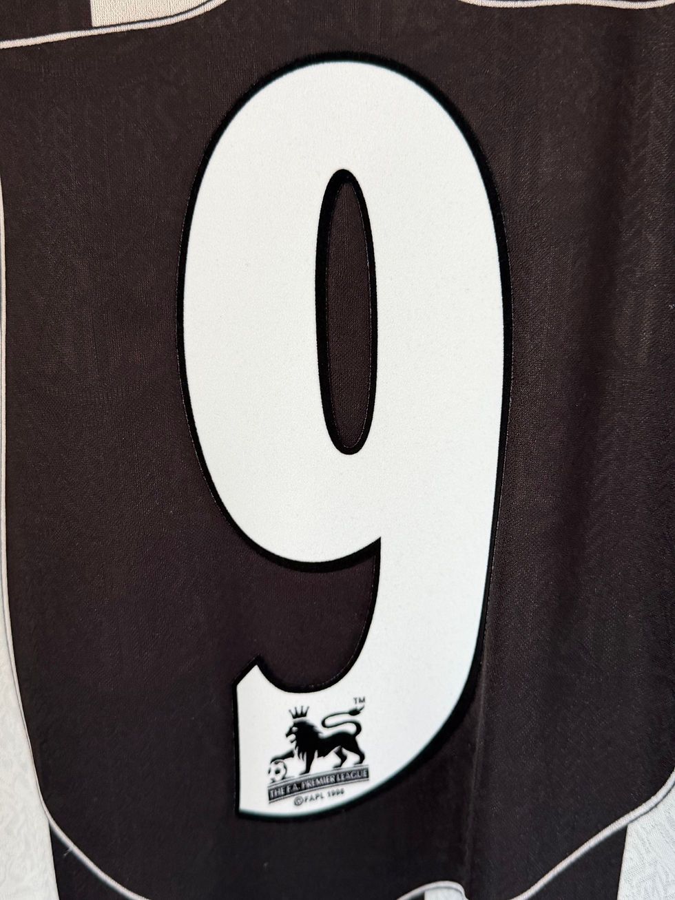 Thumbnail: Newcastle United 1997/99 Home SHEARER 9 XL 9/10