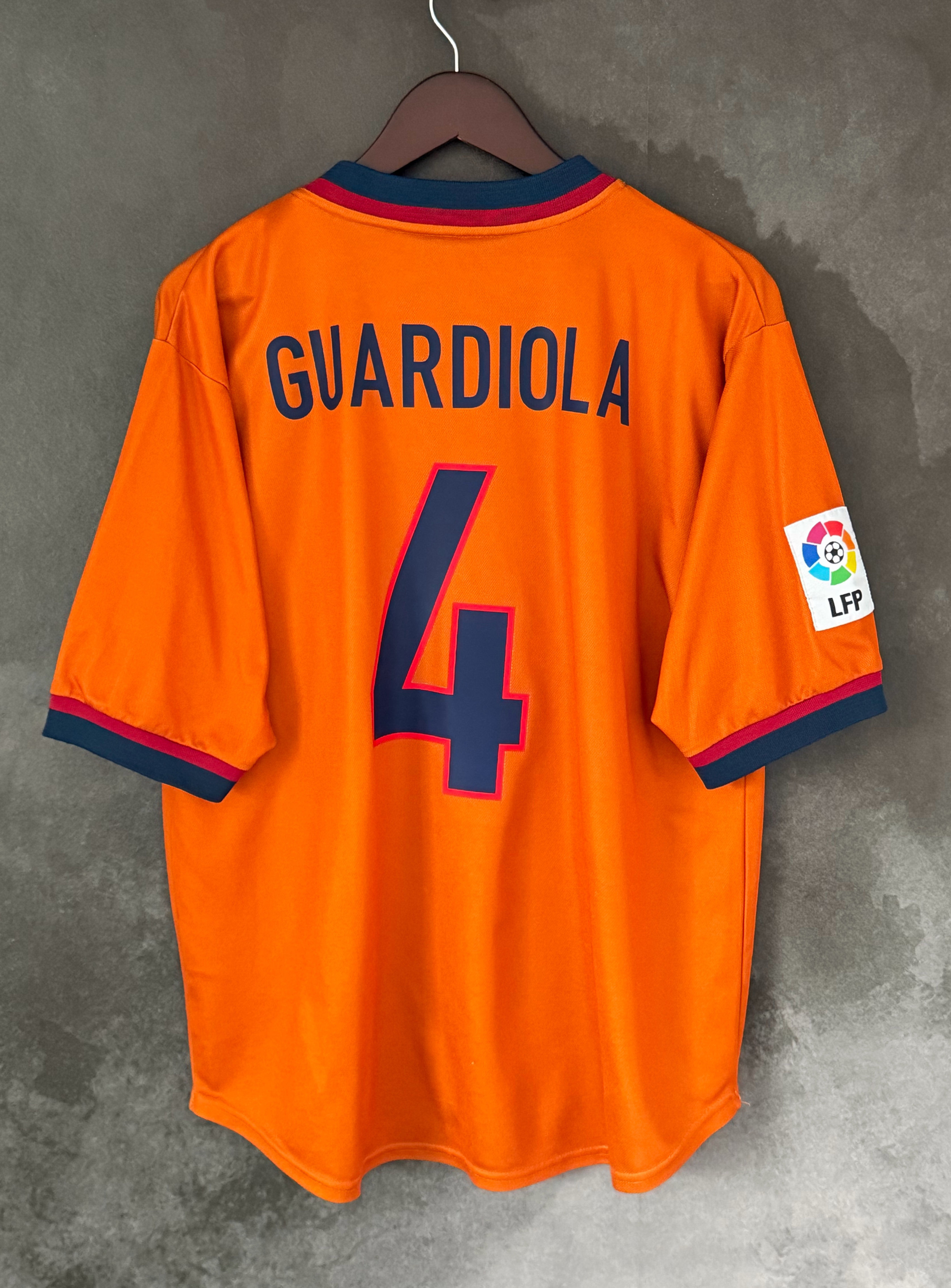 FC Barcelona 1998/99 Third GUADIOLA 4 Large 9/10