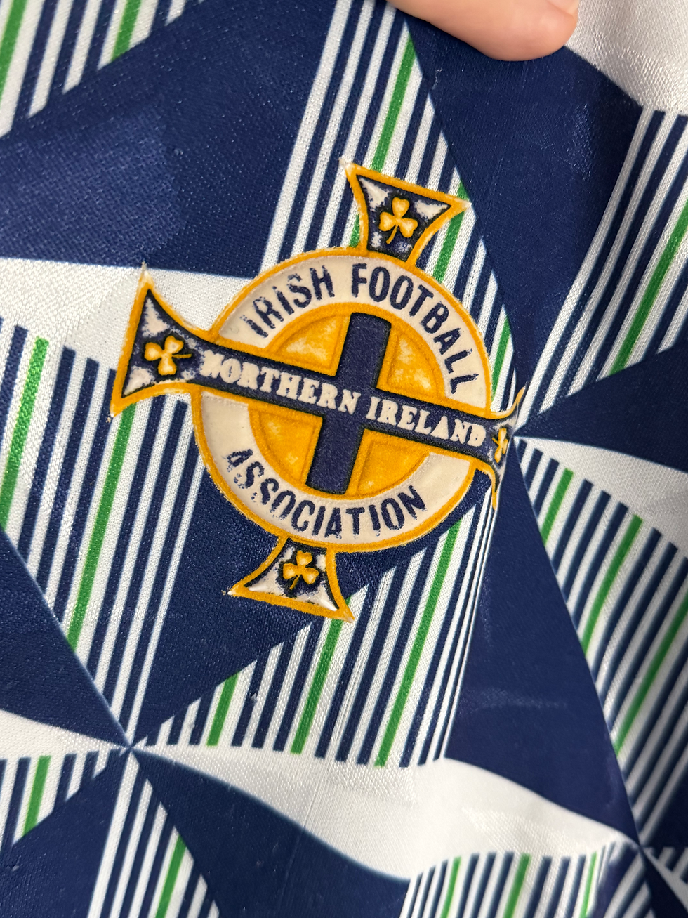 Thumbnail: Northern Ireland 1990 Away Large 7/10