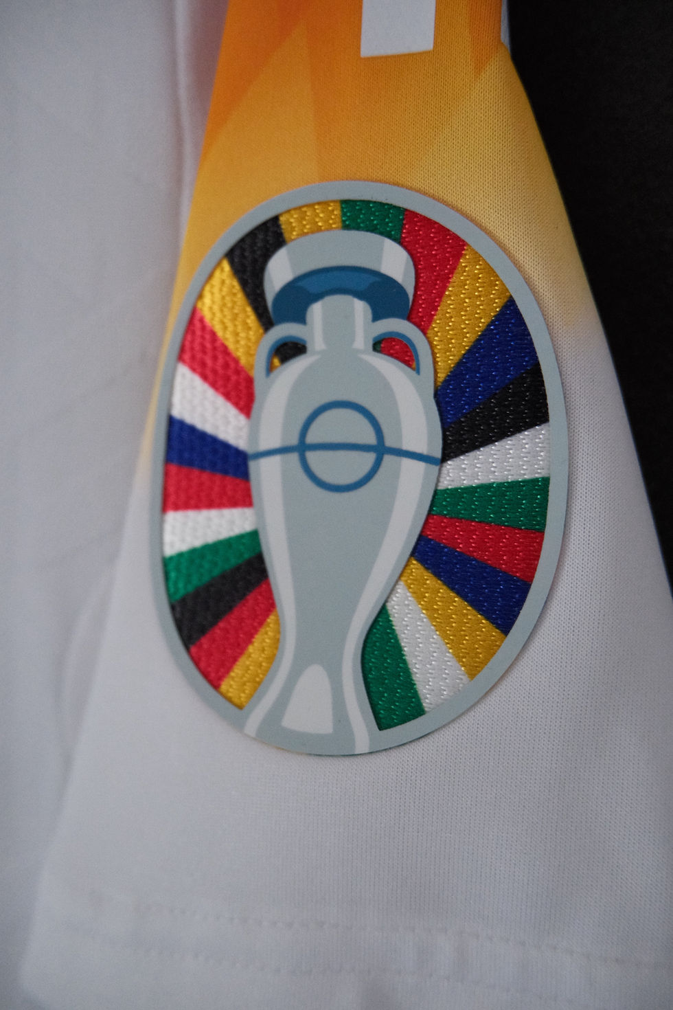 Miniature : Germany 2024 Home KIMMICH 6 Medium 10/10 BNWT
