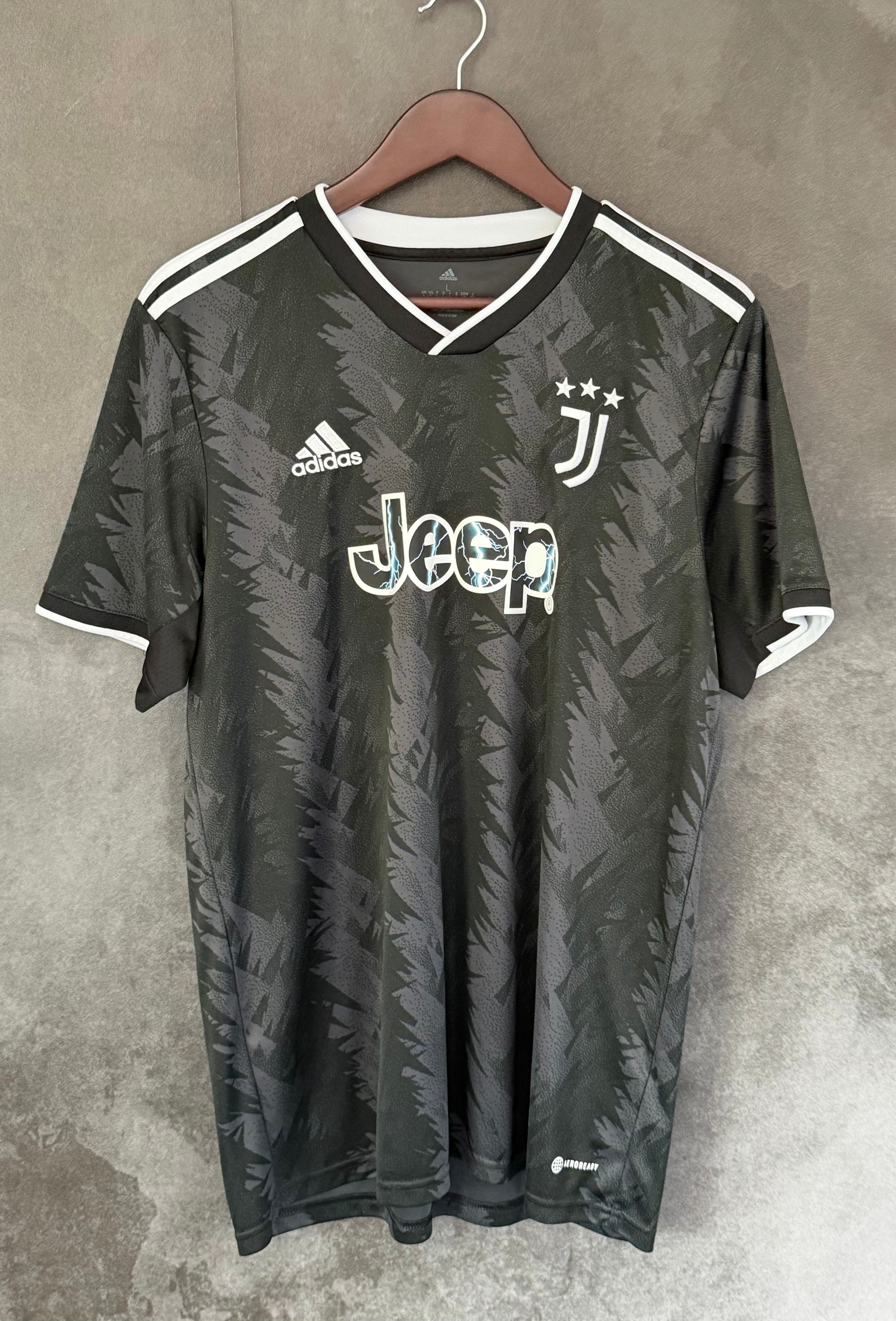 Juventus 2022/23 Away Large 10/10 