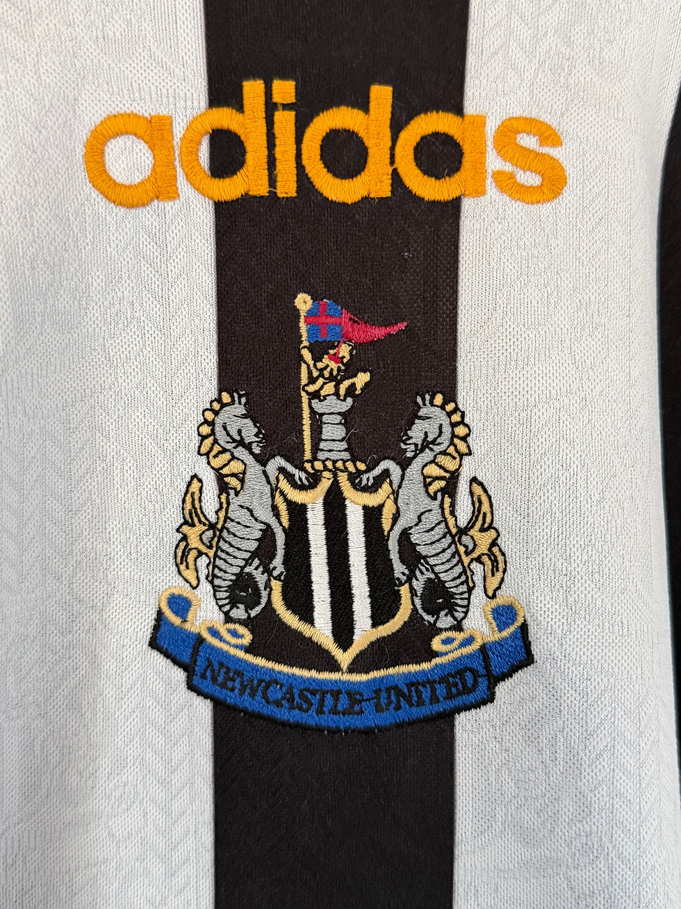 Thumbnail: Newcastle United 1997/99 Home SHEARER 9 XL 9/10