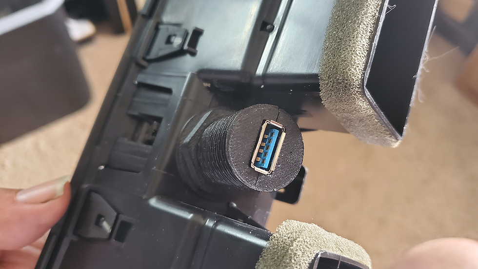 Thumbnail: 2011-2014 Mustang USB 3.0 Passthrough