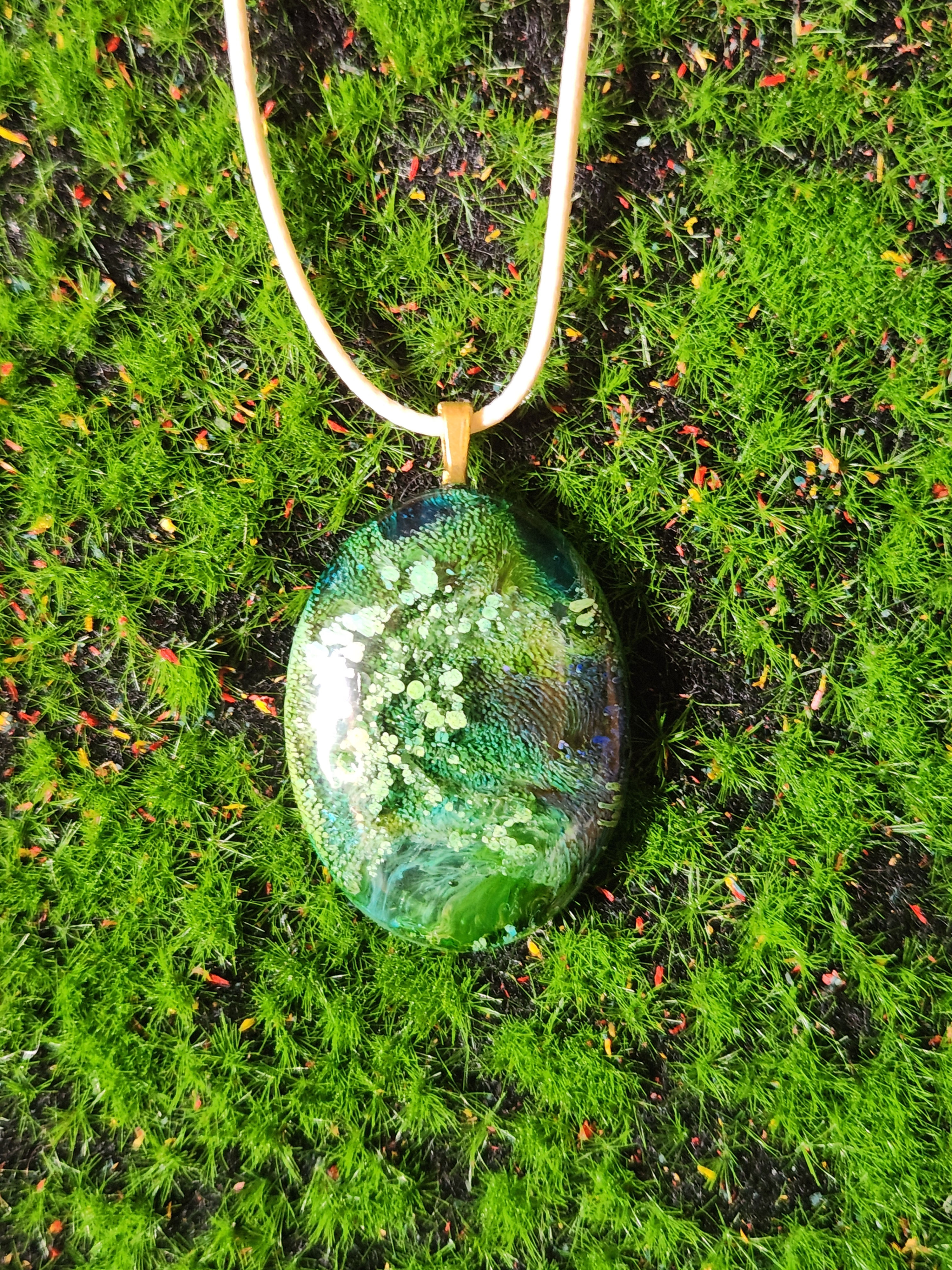 Epoxy green pendant