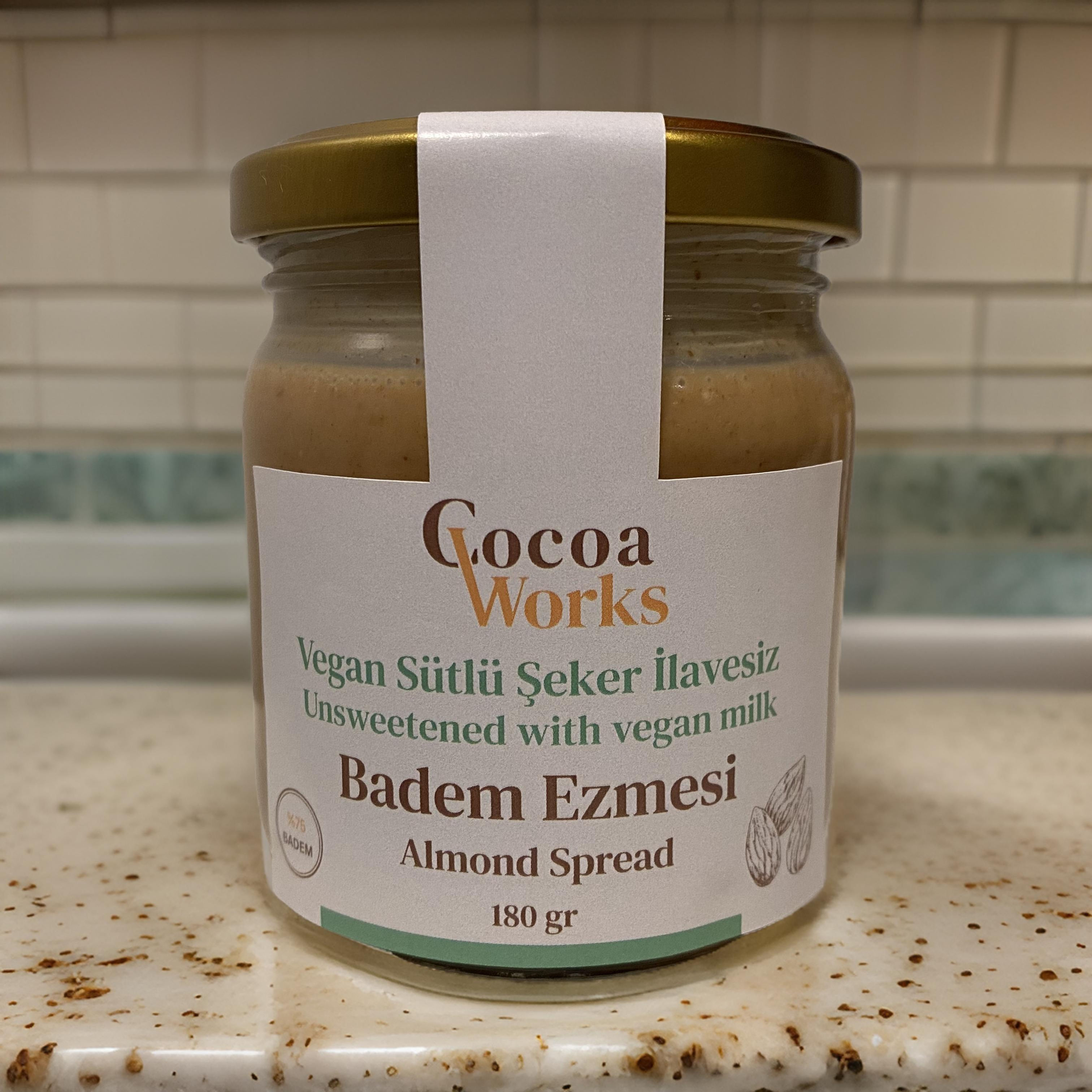 Vegan Sütlü Şeker İlavesiz Badem Ezmesi