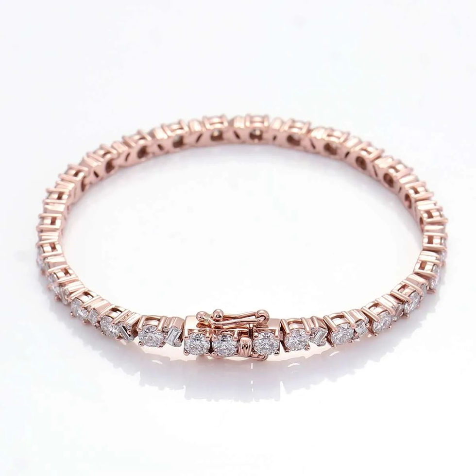 Mixed-cut diamond tennis bracelet in 14K gold total 6 carats