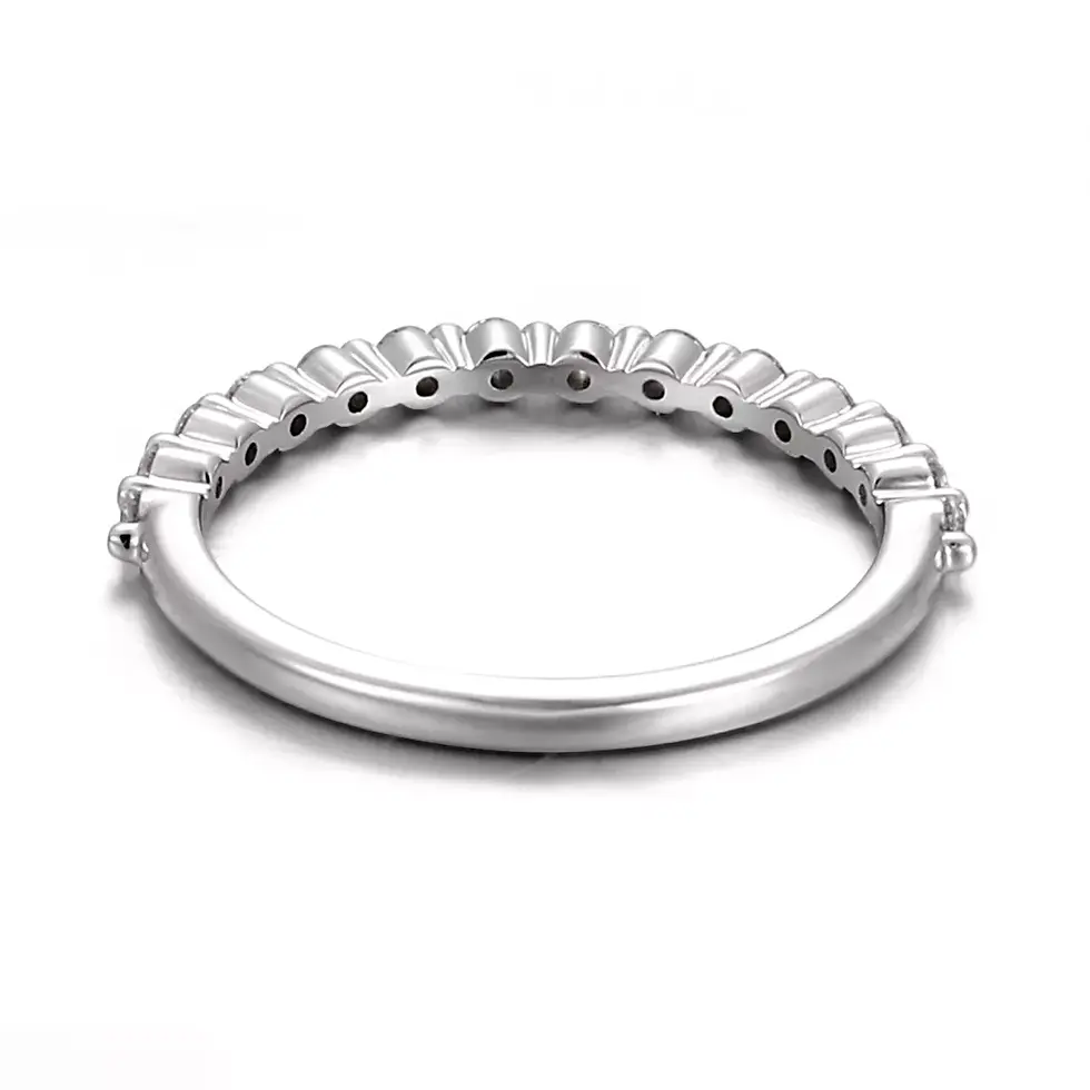 Minimal diamond stacking ring with round brilliant diamond