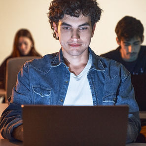 ¿Cómo son los TPs en la modalidad Presencial, Presencial Home y Presencial Distribuida?