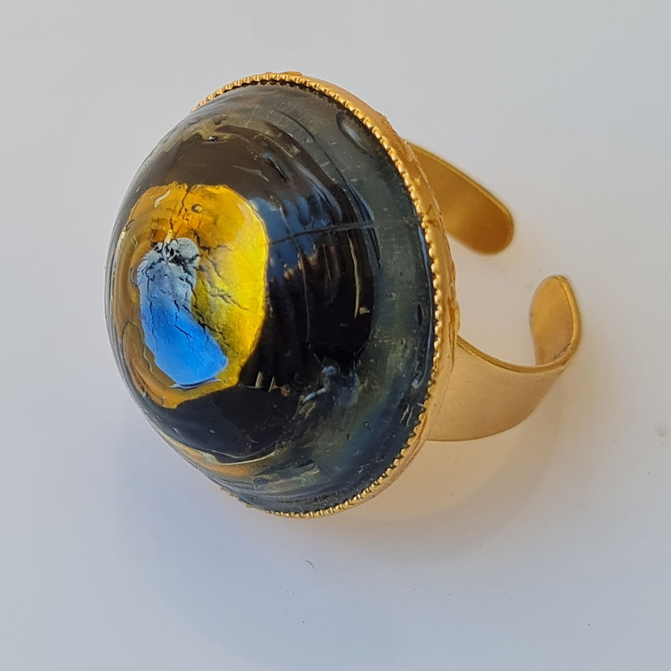 Thumbnail: Gold Murano Glass Statement Ring