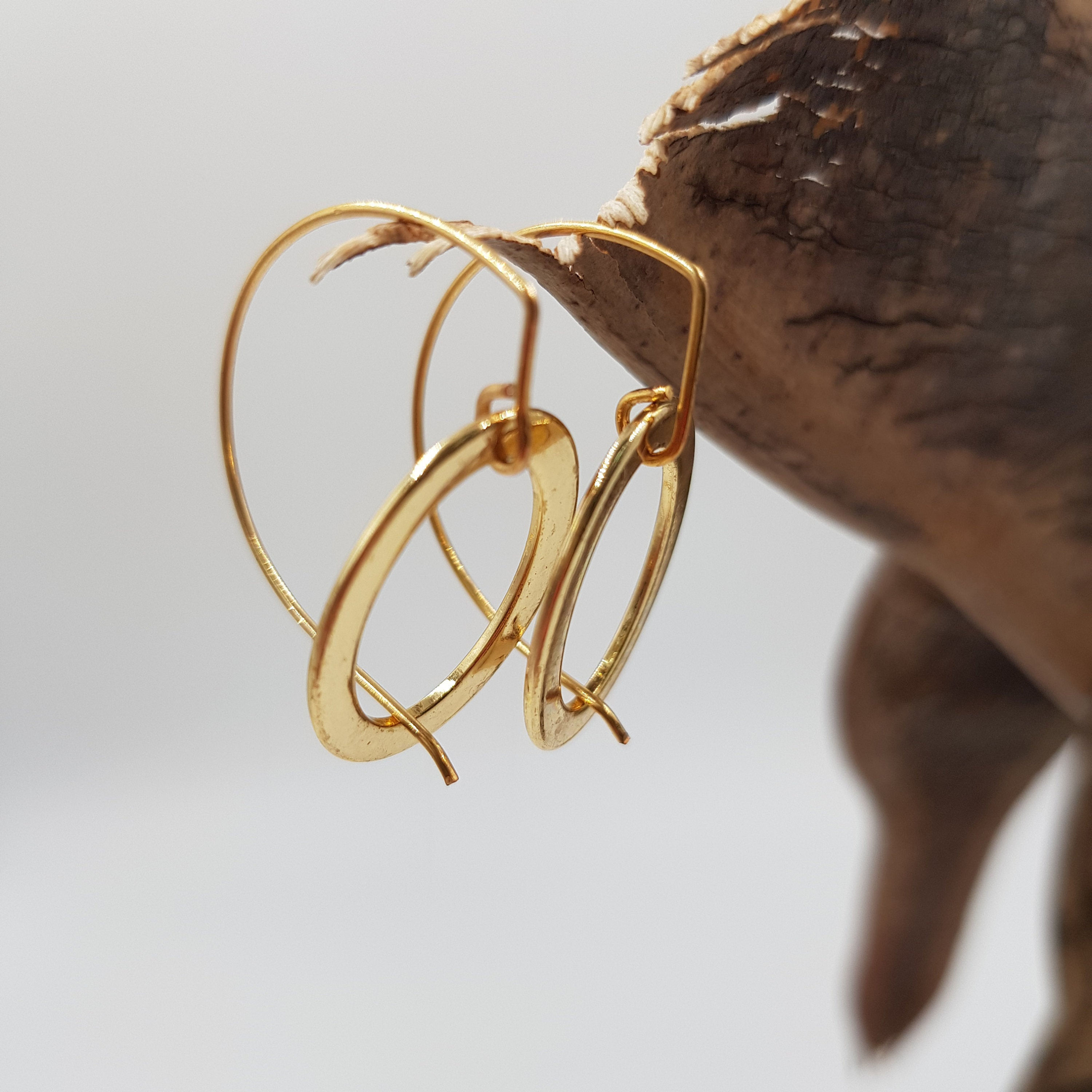 Dainty Gold Filled Everyday Earrings, Geometric Oval Hoop Earrings for Women