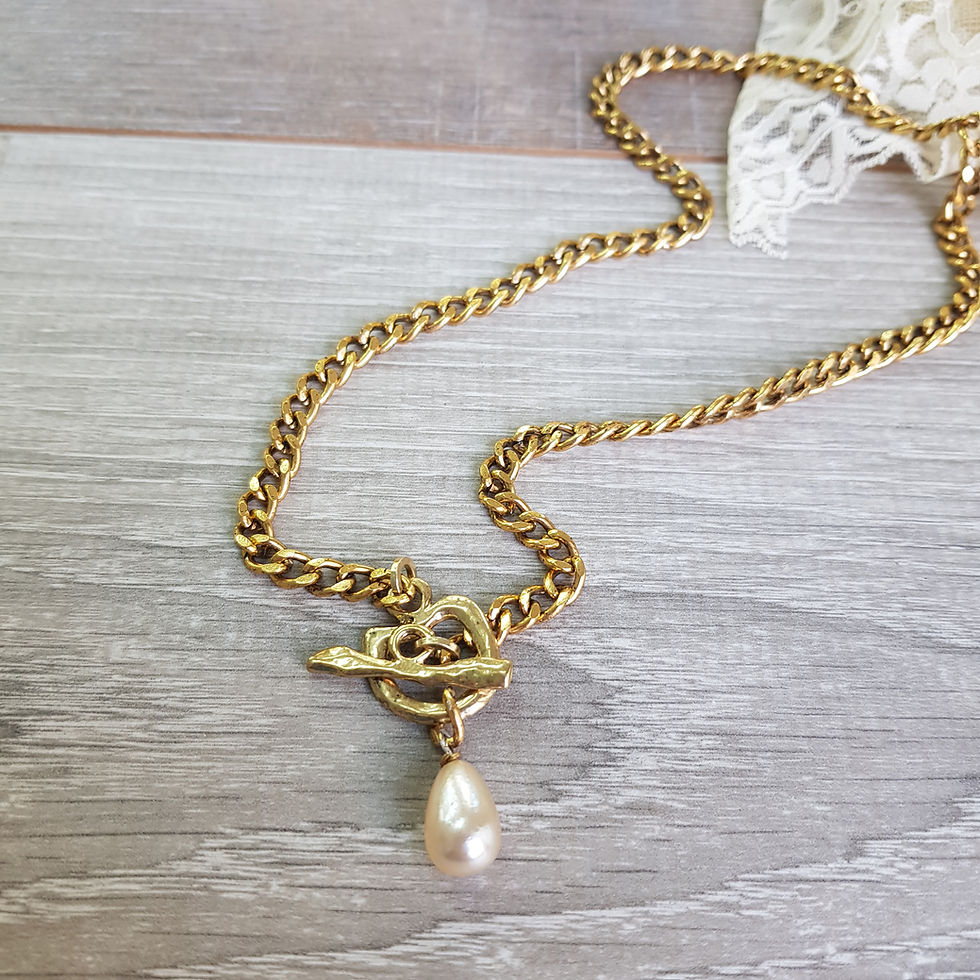 Thumbnail: Vintage Antique Gold Chain Necklace Decorated with glass pearl