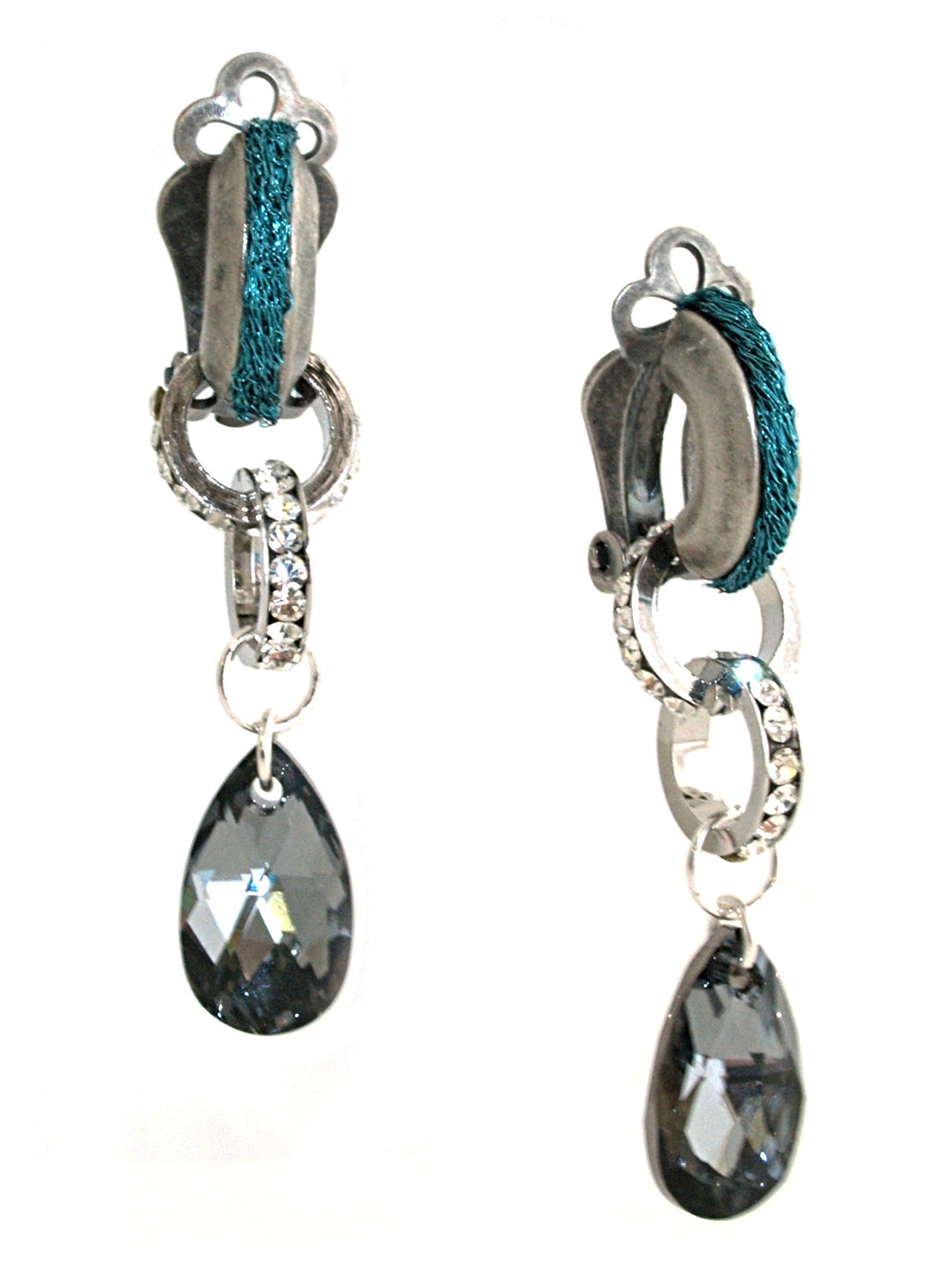 Crystal teardrop pendant Earrings