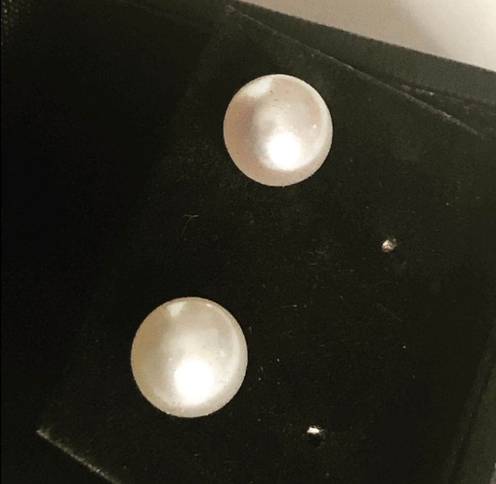 Thumbnail: HONORA (1990s) Freshwater Collection, Pearl Earrings & Case   “New”