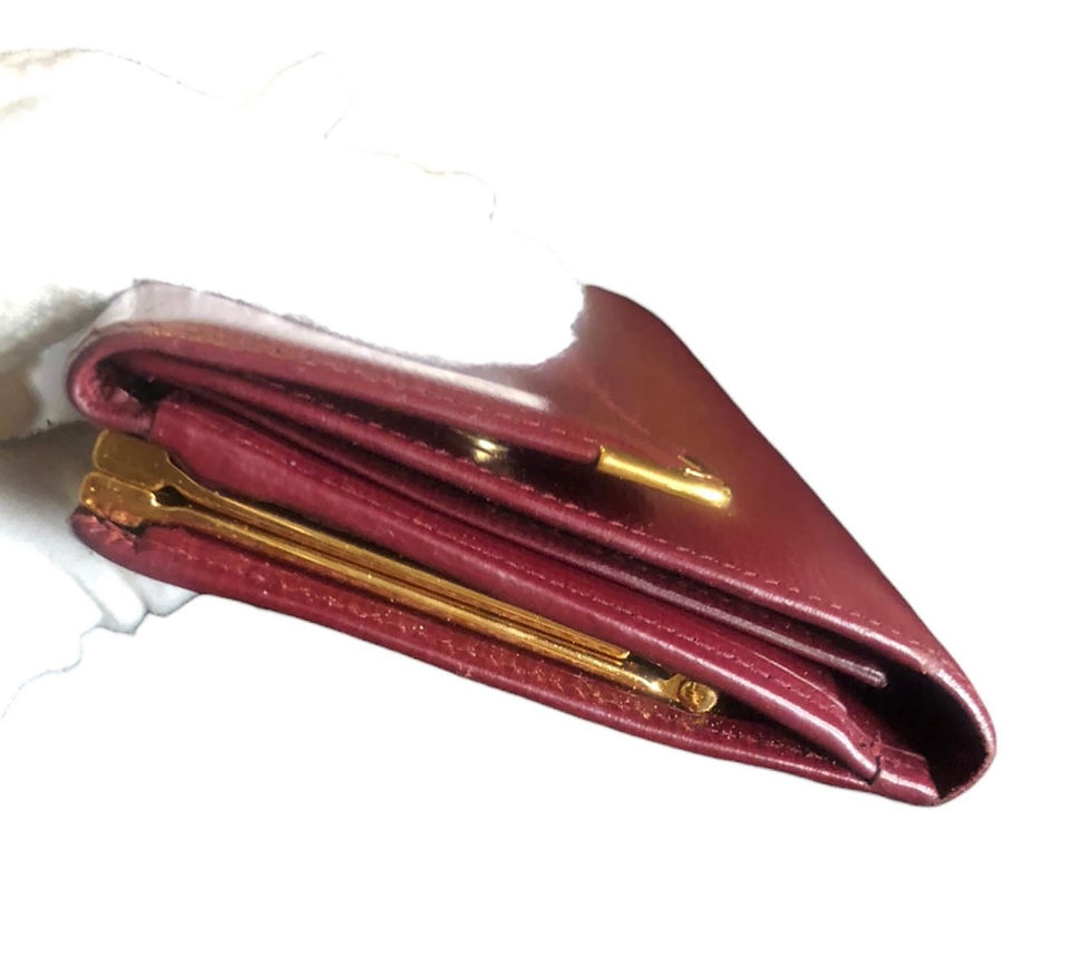 Миниатюра: CARTIER, Leather Tri-fold, Kiss-lock Wallet (w) Authenticity Card