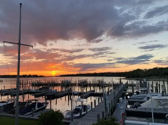 Enjoy seafood and cocktails at Dockside Bar & Grill in Sag Harbor NY overlooking the harbor.
