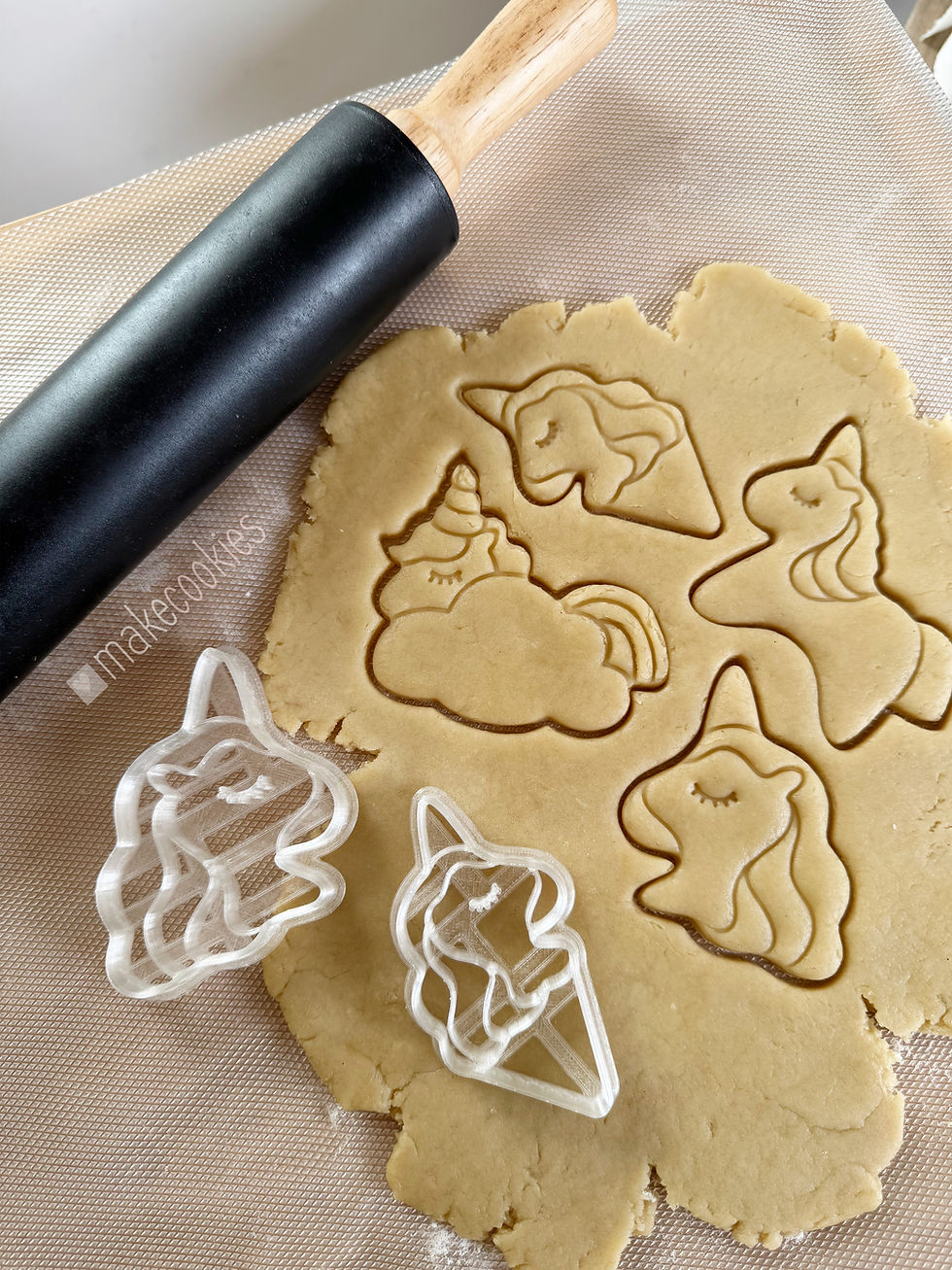 Thumbnail: Unicorn in the cloud Cookie Cutter