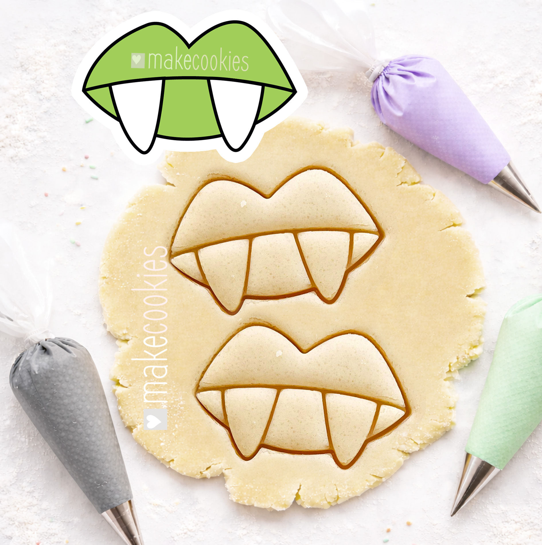 Lips with Vampire Teeth Cookie Cutter