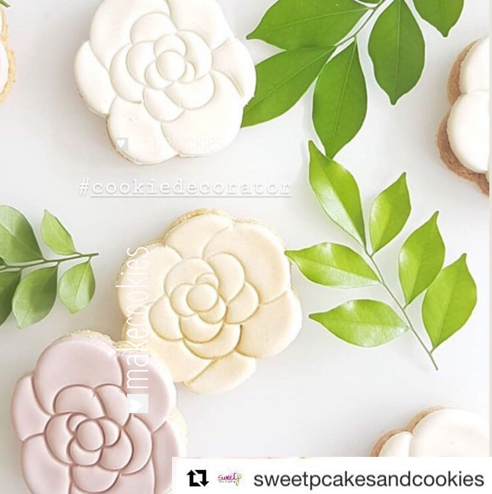 Thumbnail: Flower Cookie Cutter: Camellia, Rose
