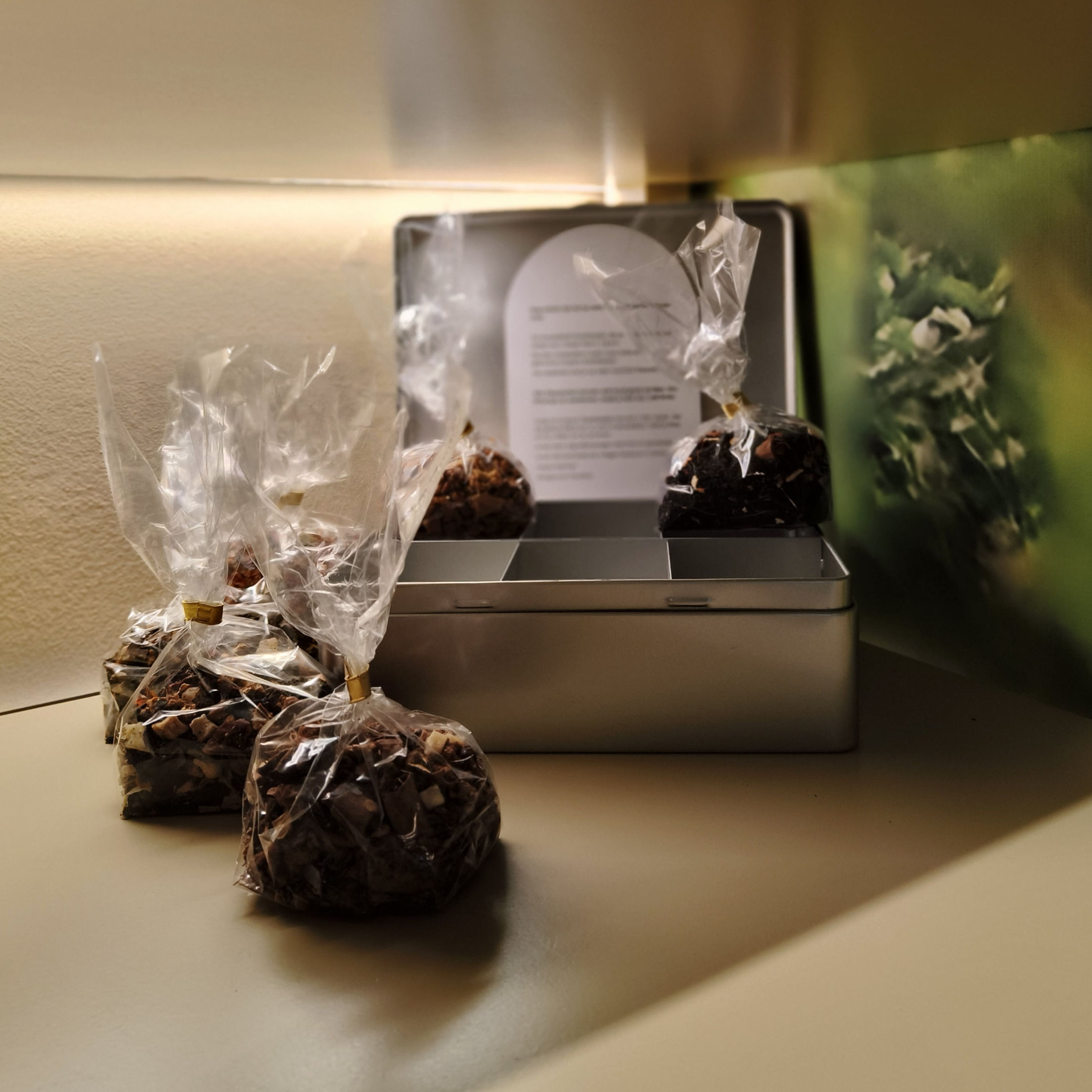 Zilveren geschenkbox met 6 theetjes