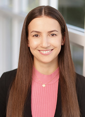 Hannah Knott is a Provisional Psychologist in Brisbane working with teens and adults at our clinic in Wilston.