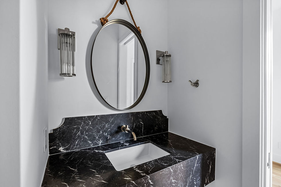 5-web-or-mls-9256 San Fernando Way-06