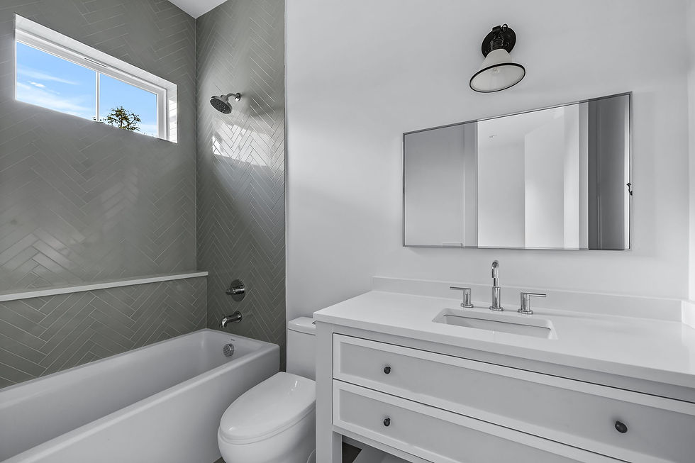 27-web-or-mls-9256 San Fernando Way-28