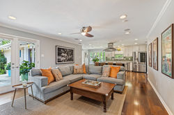 08_6806Redstart_008_mls