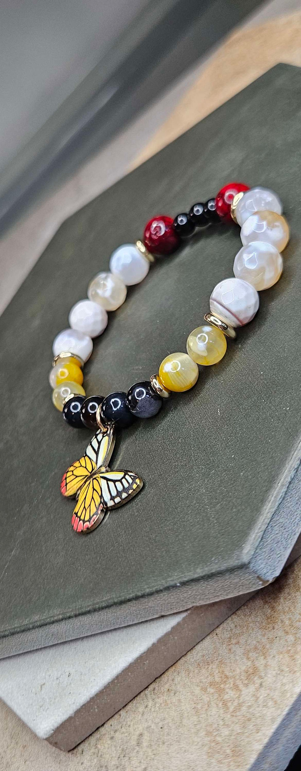 Thumbnail: Monarch Butterfly Transformation Amulet