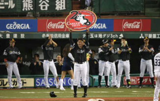 福岡ソフトバンクホークス内川選手、史上５１人目の２０００本安打、歴代9位のスピード達成！