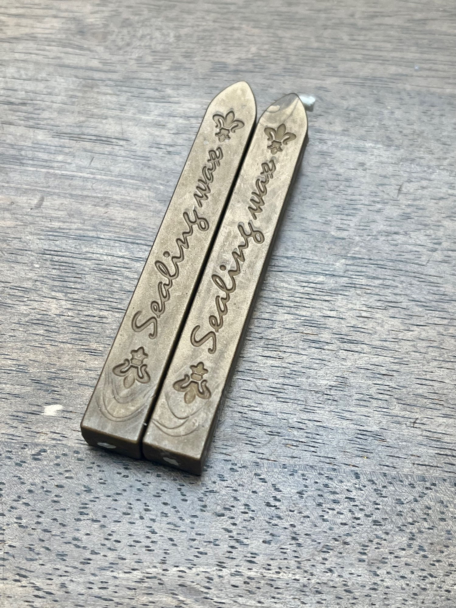 Siegelwachs mit Docht (bronze) 