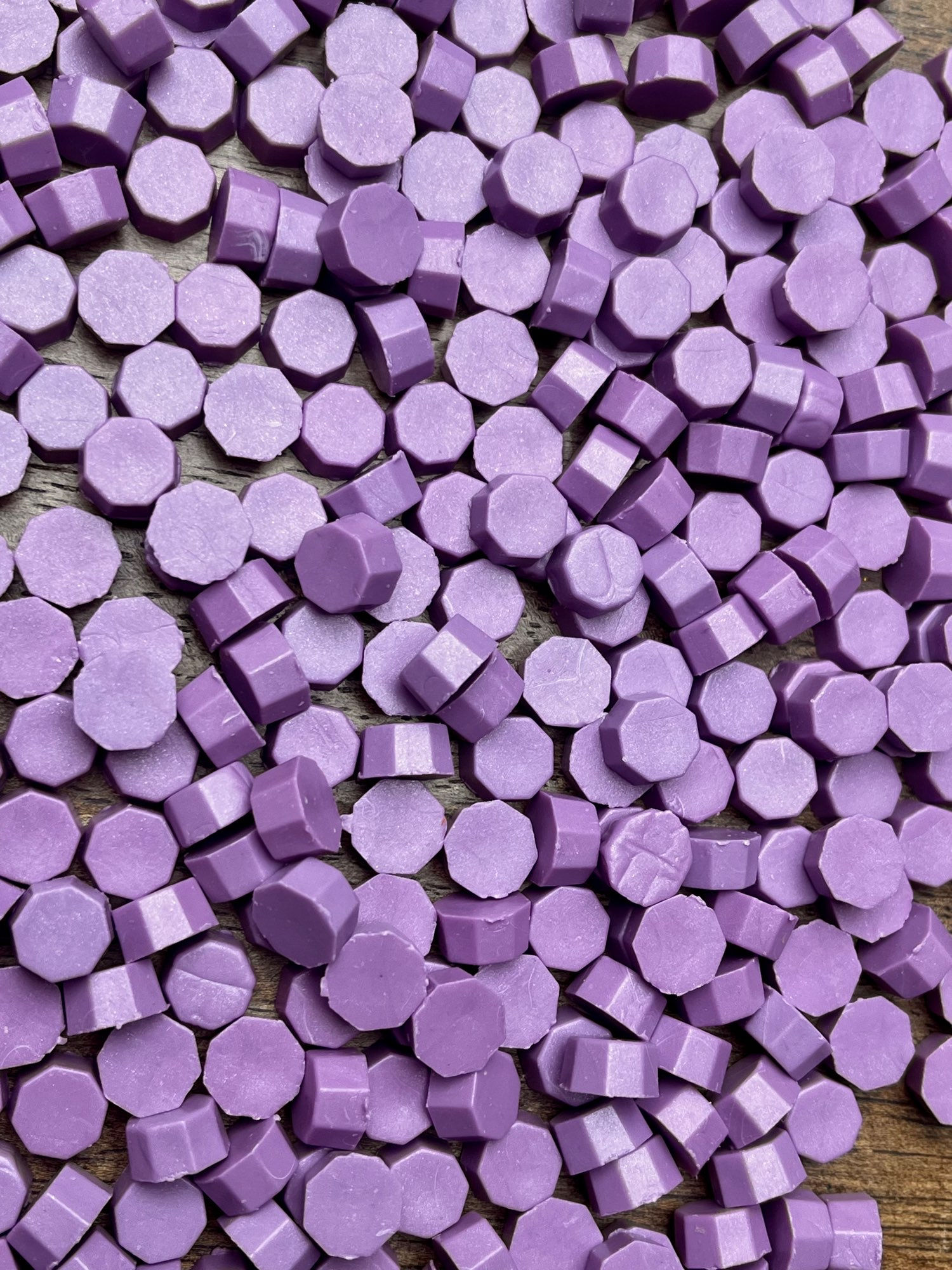 Siegelwachs lavendel, lila