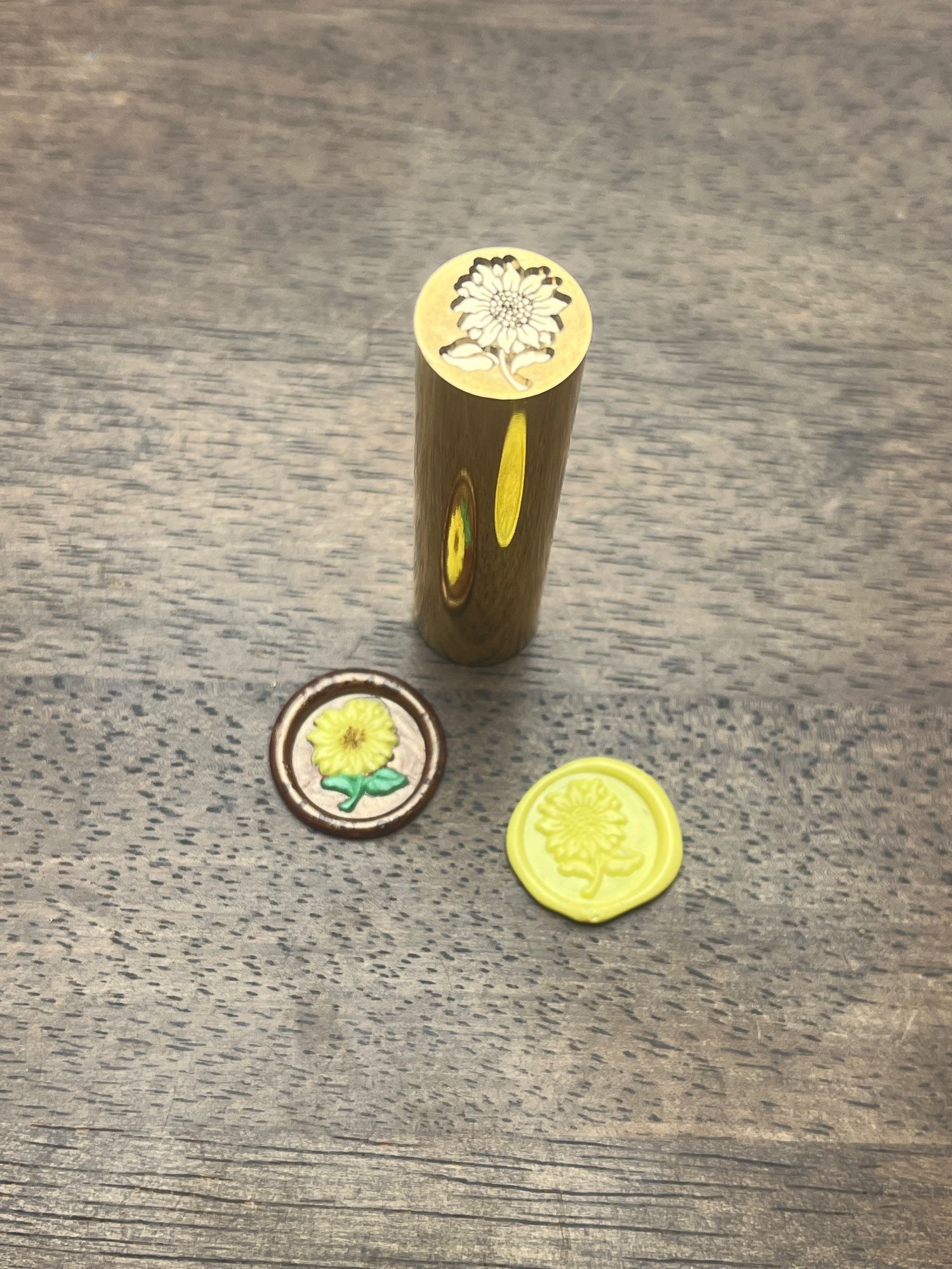 Siegelstempel Sonnenblume „Mini“, 15 mm Mängelexemplar 