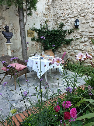 566eb432-4882-4593-8dee-cedb552187f7 (1)