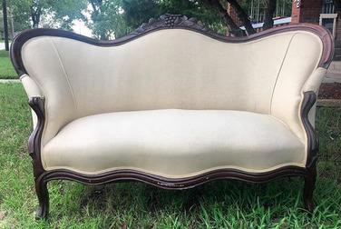 "Pearl" Cream Linen Settee