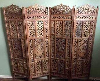 Wooden Screen Divider